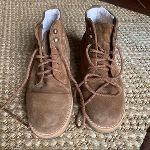 APC shearling lined suede boots